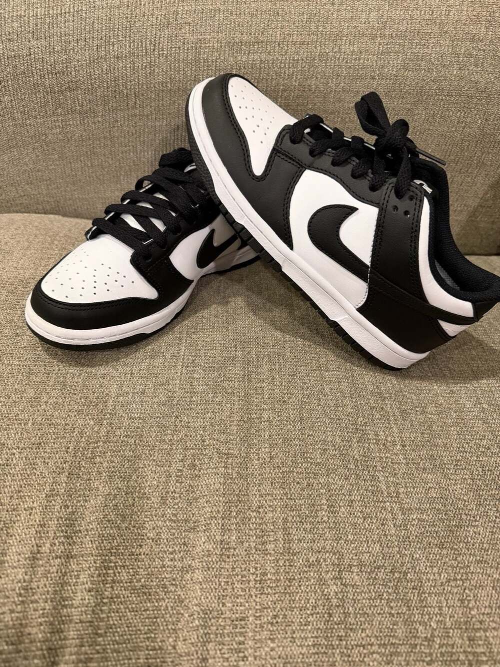 Nike Dunk Low Retro Panda Black White size 5y